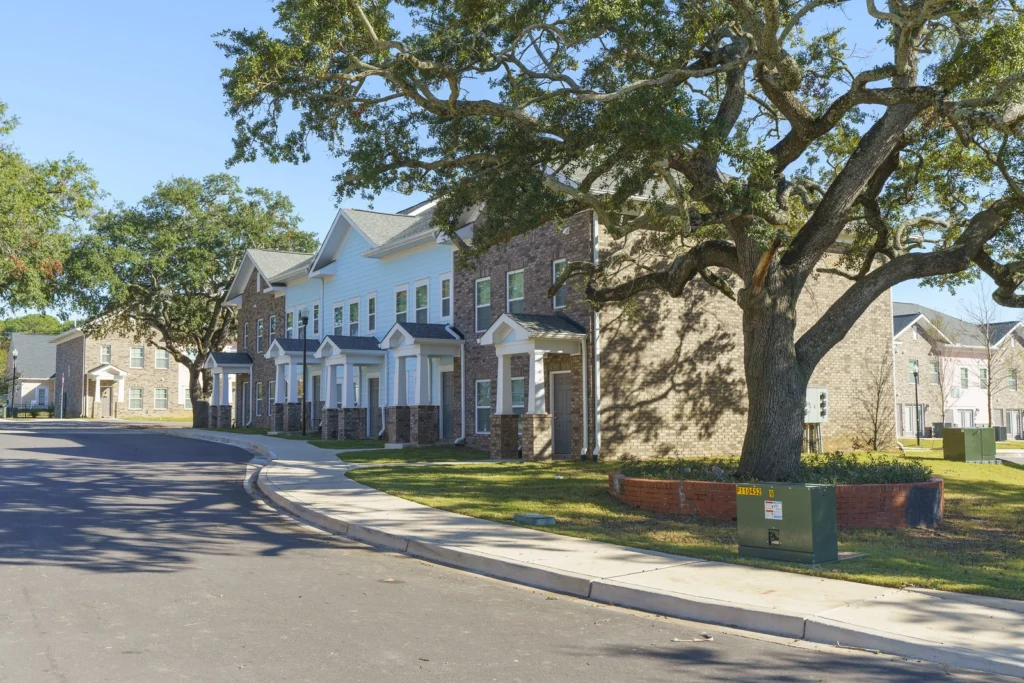 Ward Mungo Companies partnered with the Columbia Housing Authority to redevelop Gonzalez Gardens into The Oaks at St. Anna’s Park, a thoughtfully planned multifamily community in Columbia, South Carolina. The project features 194 mixed-income rental townhome units, providing affordable and workforce housing that meets the needs of families across the city.