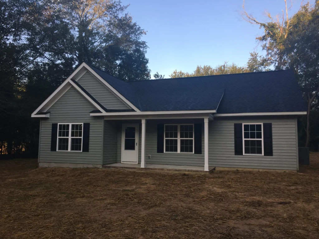 Ward Mungo Companies partnered with Richland County to lead the reconstruction and rehabilitation of 35 single-family homes following significant flood damage in Columbia, South Carolina. This project provided attainable and workforce housing solutions, helping families return to safe, resilient, and well-designed homes.