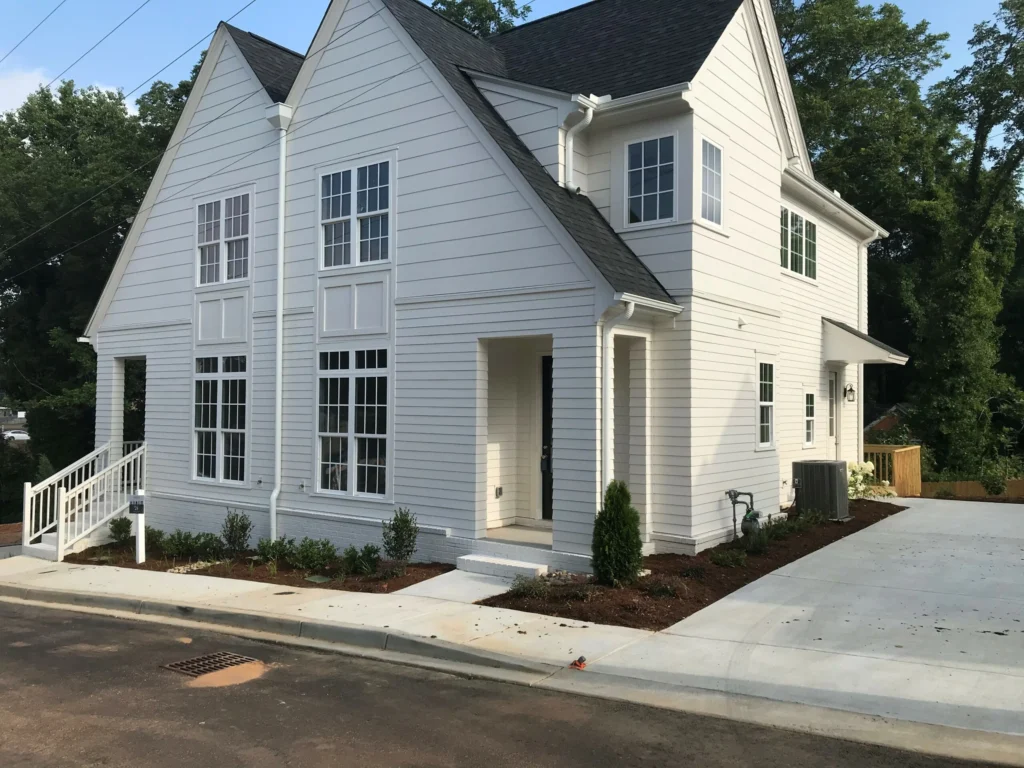In partnership with The Terranova Group, Ward Mungo Companies developed Silverhill Townhouses, a thoughtfully planned community in Columbia, South Carolina. The project features 10 townhomes and 19 single-family homes with 3–4 bedrooms and 2–3 bathrooms, providing attainable and workforce housing options for families and professionals.